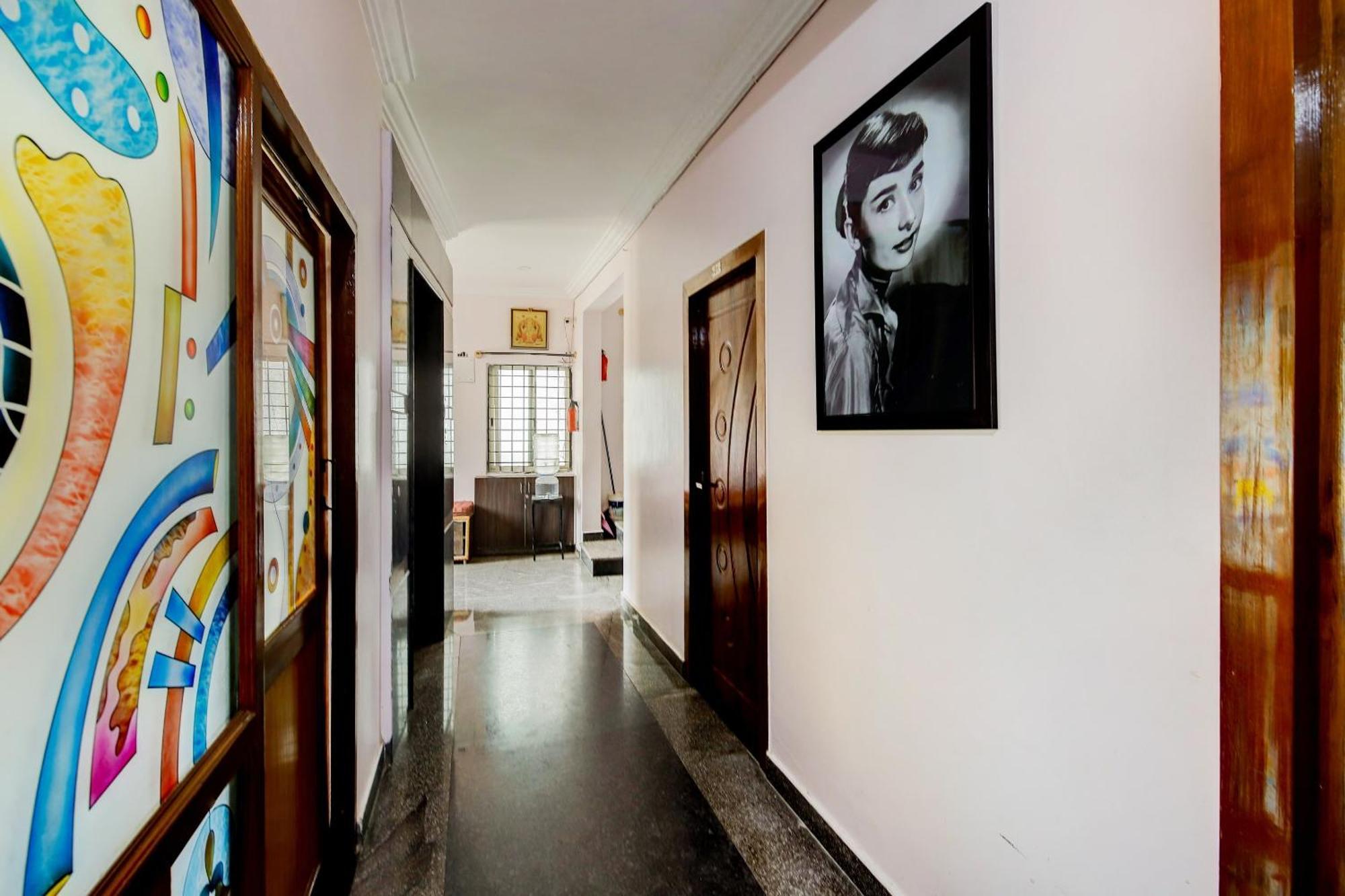 โอโย 29293 อถิฐิ คอมฟอร์ต Hotel บังกาลอร์ ภายนอก รูปภาพ